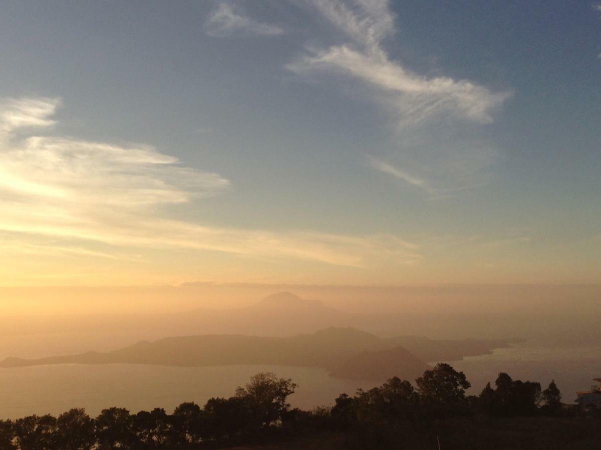A Breath Taking View Of Taal Lake & Volcano 따가이따이 외부 사진